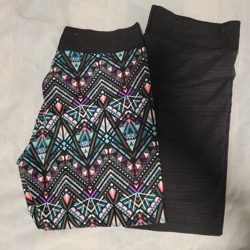 Bundle Of 2 VS Pink Cropped Leggings